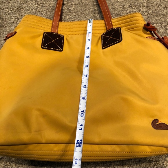 Dooney & Bourke purse - Picture 4 of 8